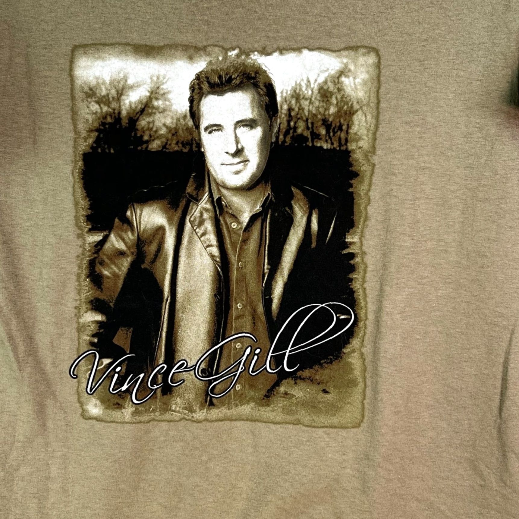 Gildan VTG Vince Gill 90's Tour Shirt Gildan Mens Tan T Shirt Size M Size US L / EU 52-54 / 3 - 2 Thumbnail