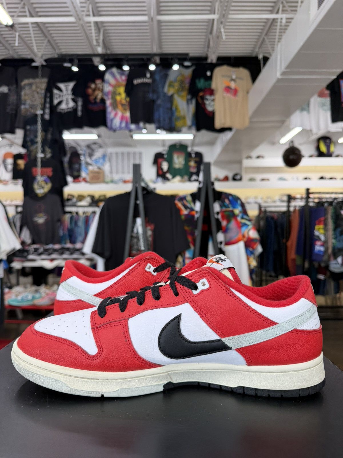 Nike Nike Dunk Low Chicago Split Size 12 (2023) Size US 12 / EU 45 - 4 Thumbnail