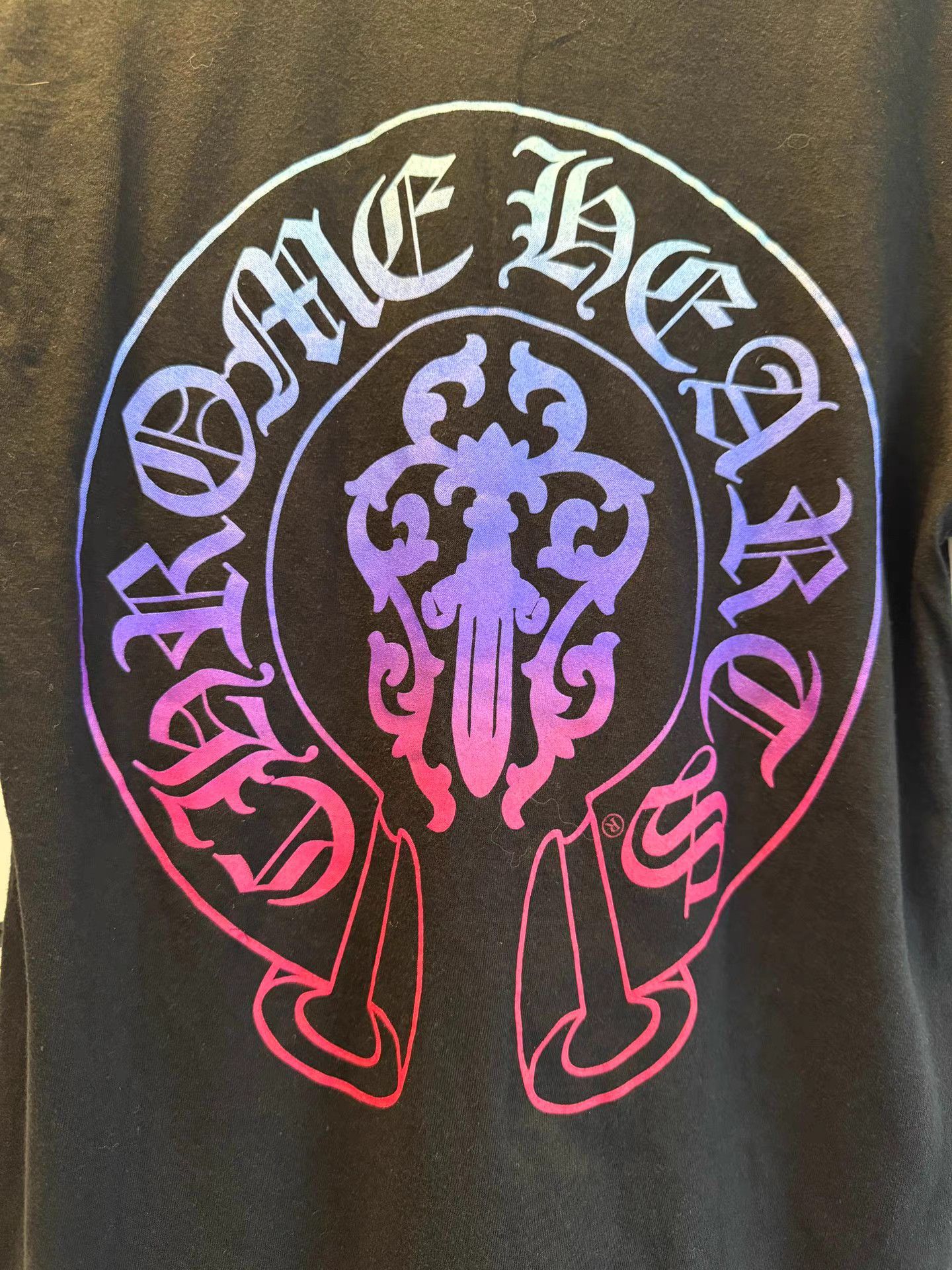 Chrome Hearts Chrome Hearts Multicolor Gradient Horseshoe & Dagger T-Shirt Size XS / US 0-2 / IT 36-38 - 3 Thumbnail