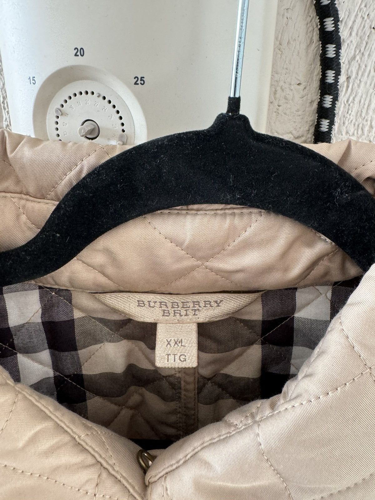 Burberry Burberry Brit diamond qualitied jacket Size XXL / US 16-18 / IT 52-54 - 3 Thumbnail