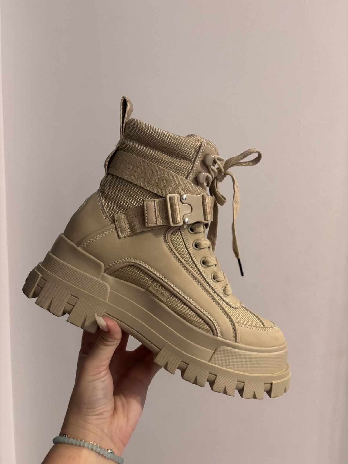Designer BUFFALO BOOTS BEIGE WOMENSWEAR Size US 8.5 / IT 38.5 - 6 Thumbnail