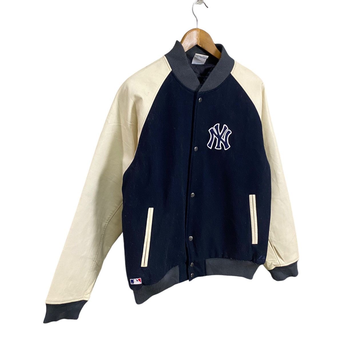 MLB × New York Yankees Yangkees Majesty raglan varsity jacket Size US L / EU 52-54 / 3 - 2 Thumbnail