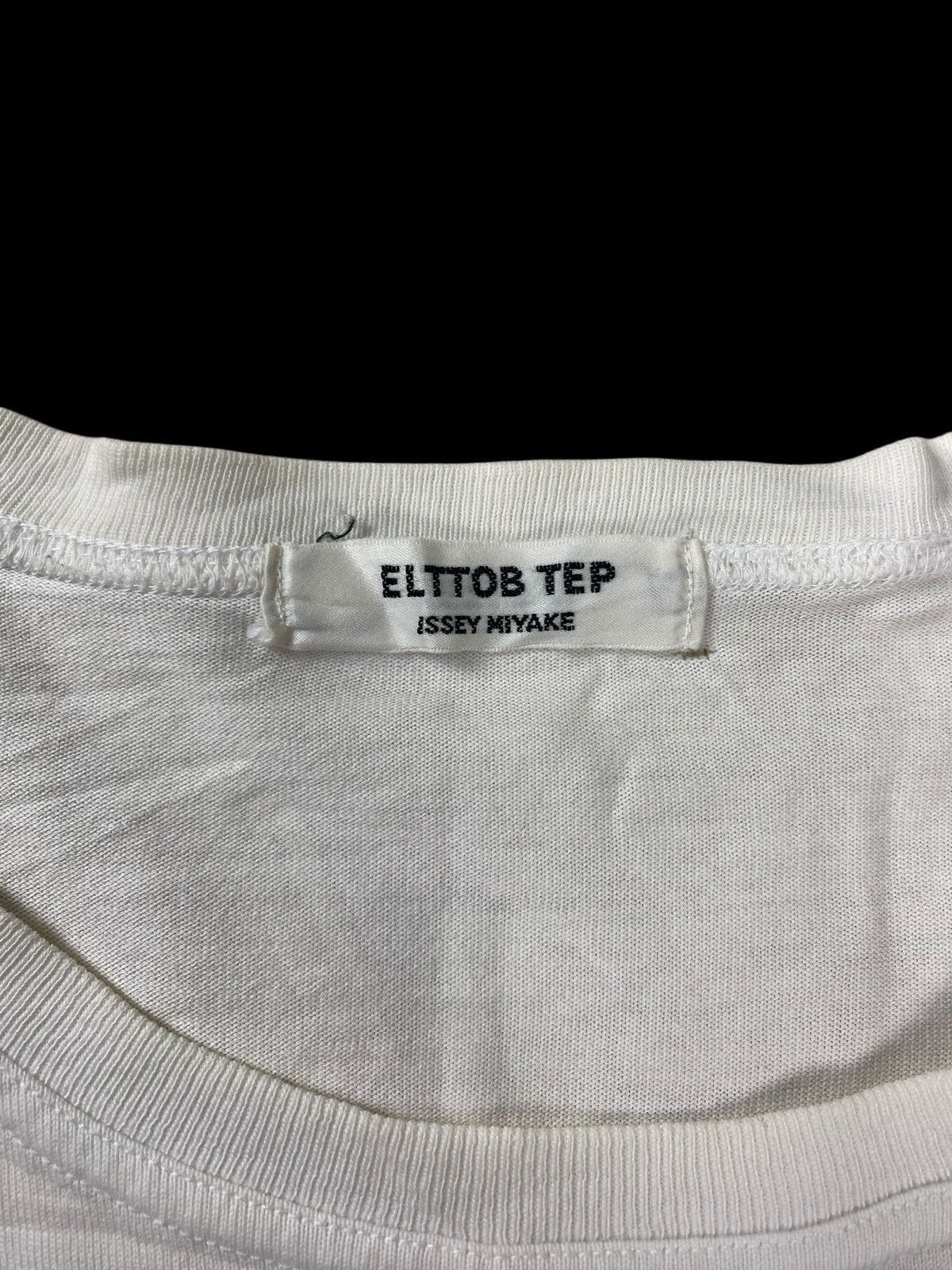 Issey Miyake Issey Miyake ELTTOB TEP Tee Size S / US 4 / IT 40 - 6 Thumbnail