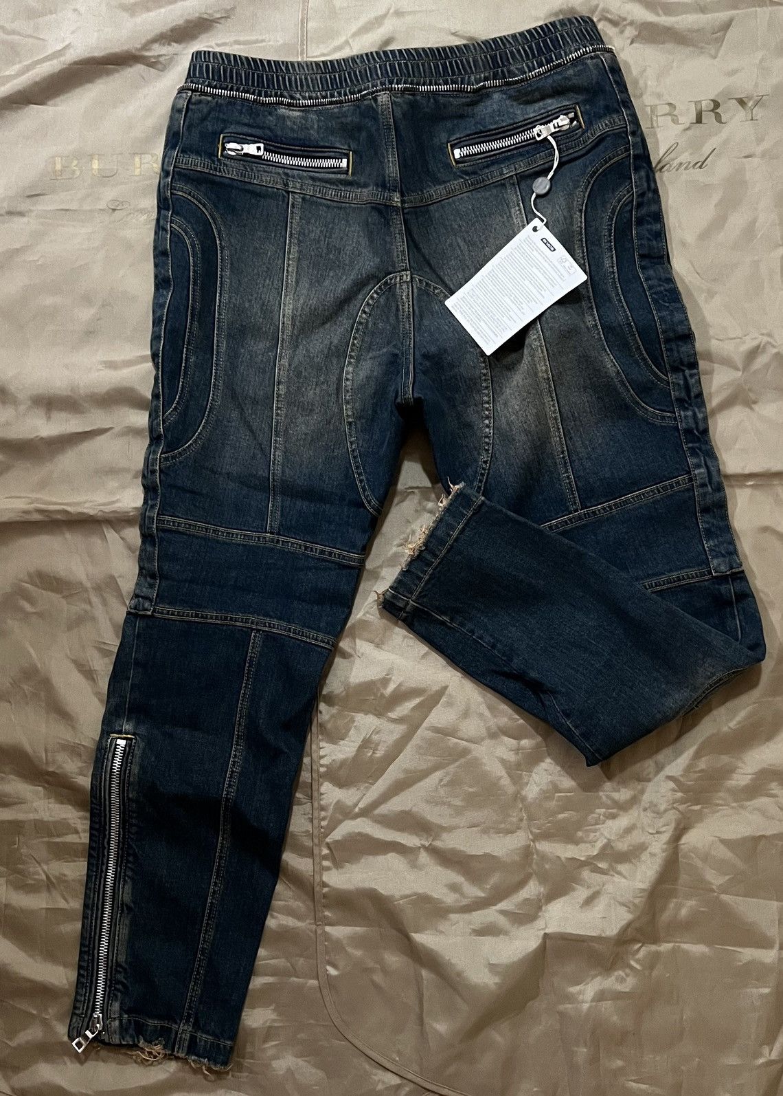 Balmain Balmain two-tone skinny jeans size 33 $2800 Size US 33 - 9 Thumbnail