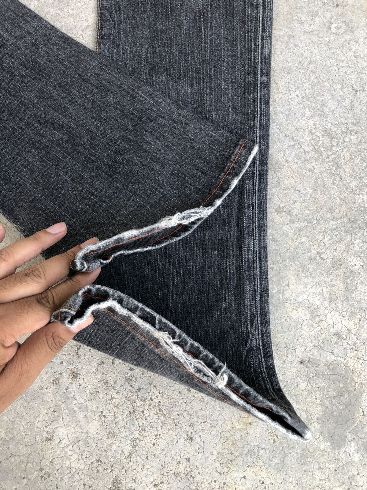 If Six Was Nine Levi’s Flared Jeans Distressed Jeans 517 Size US 29 - 13 Thumbnail
