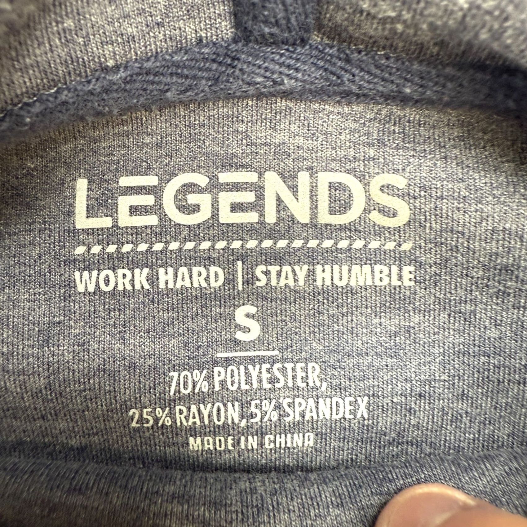 Vintage LEGENDS Hawthorne Tech Hoodie Mens S Light Blue Performance Sweatshirt Gym & Training Hooded Pockets Stretch Mock Neck Solid Blue Size US S / EU 44-46 / 1 - 7 Thumbnail