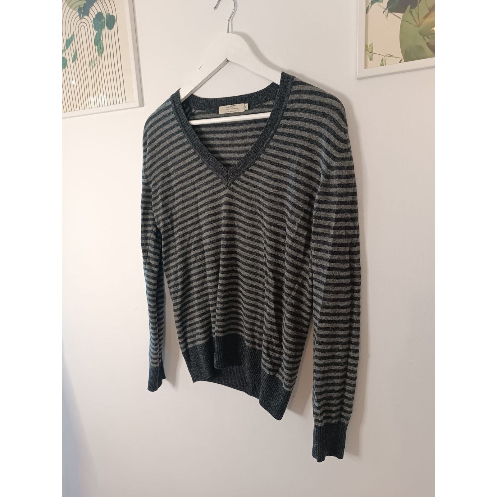 Burberry Burberry Women V-Neck Jumper Knitwear Sweater Striped Wool Size M / US 6-8 / IT 42-44 - 13 Thumbnail