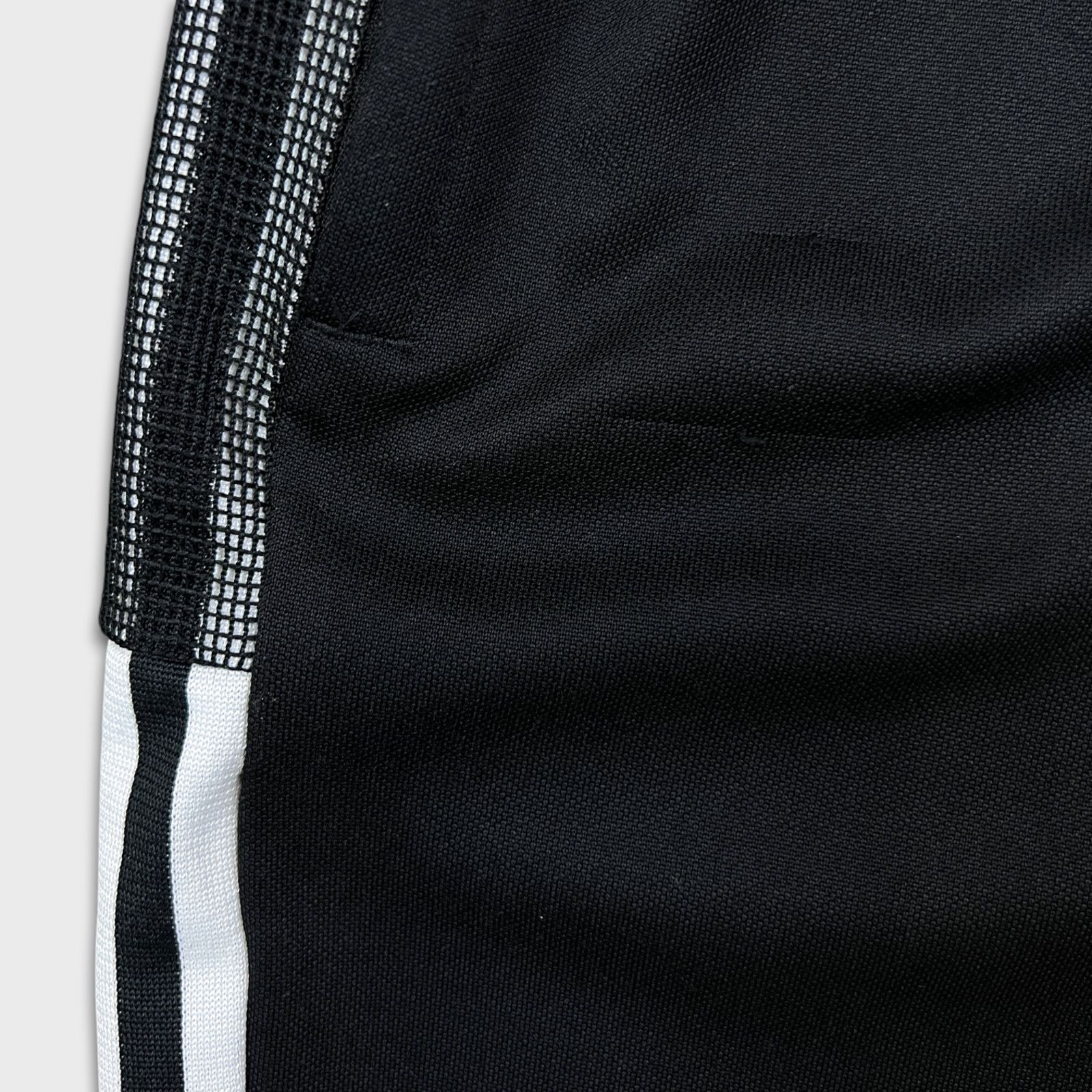 Adidas × Vintage Adidas Track Pants Medium Stripes Spell Out Training Jogger Size US 30 / EU 46 - 4 Thumbnail