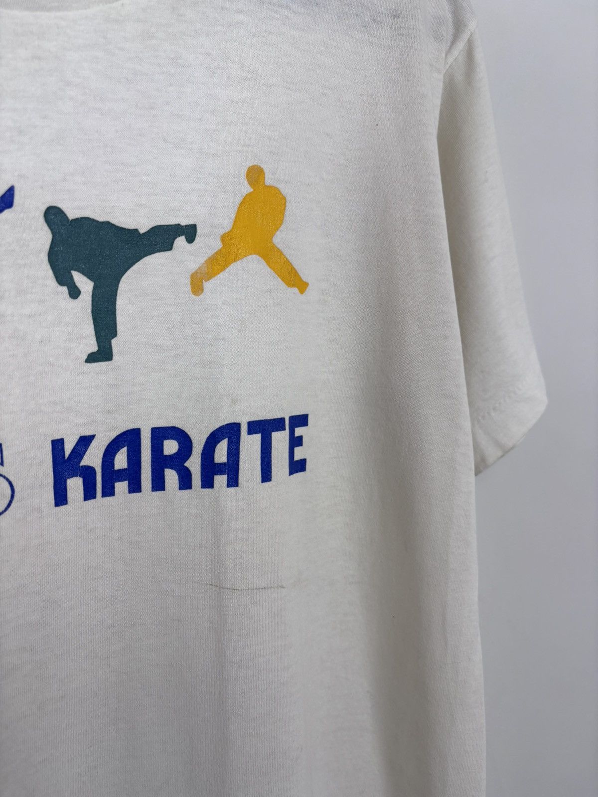 Vintage Vintage 1990s Kim’s Karate USA White Single Stitch T-Shirt Size US L / EU 52-54 / 3 - 6 Thumbnail