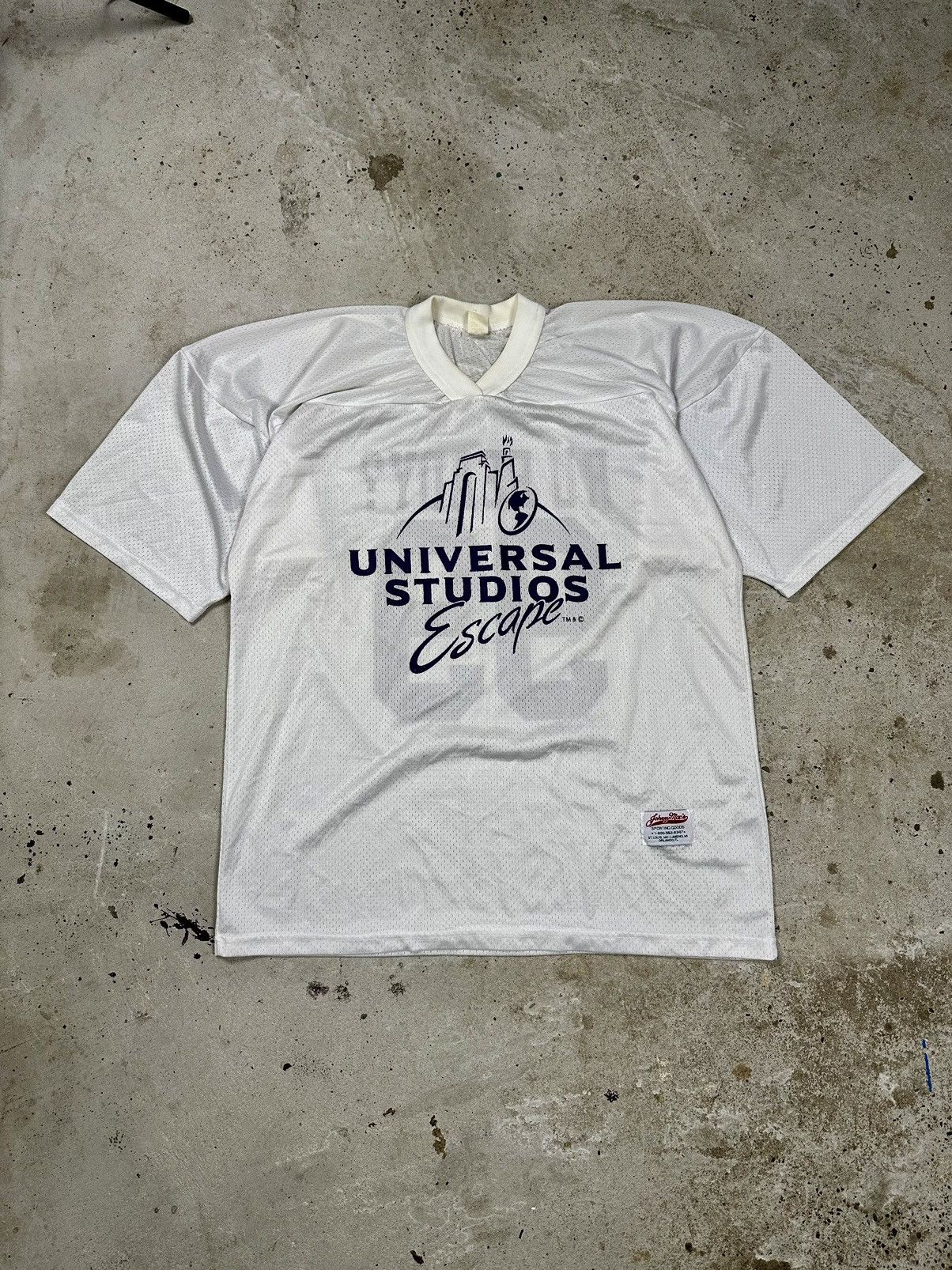 Universal Studios × Vintage Vintage 90s Universal Studios Escape #99 Jersey White Nylon Size US XL / EU 56 / 4 - 1 Thumbnail