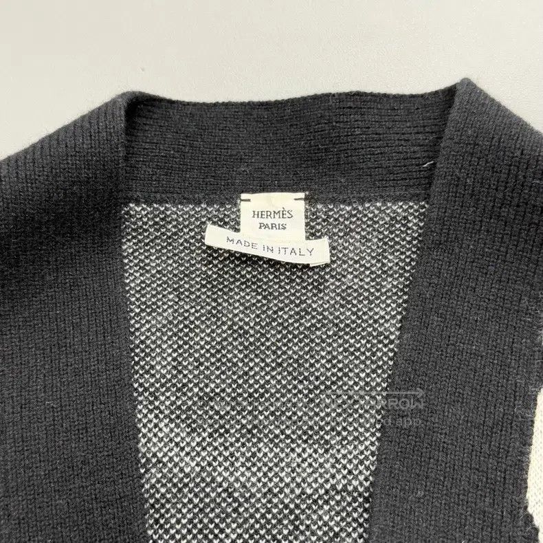 Hermes Hermes Black irregular chain pattern cashmere cardigan Size XXS / US 00 / IT 34 - 5 Thumbnail