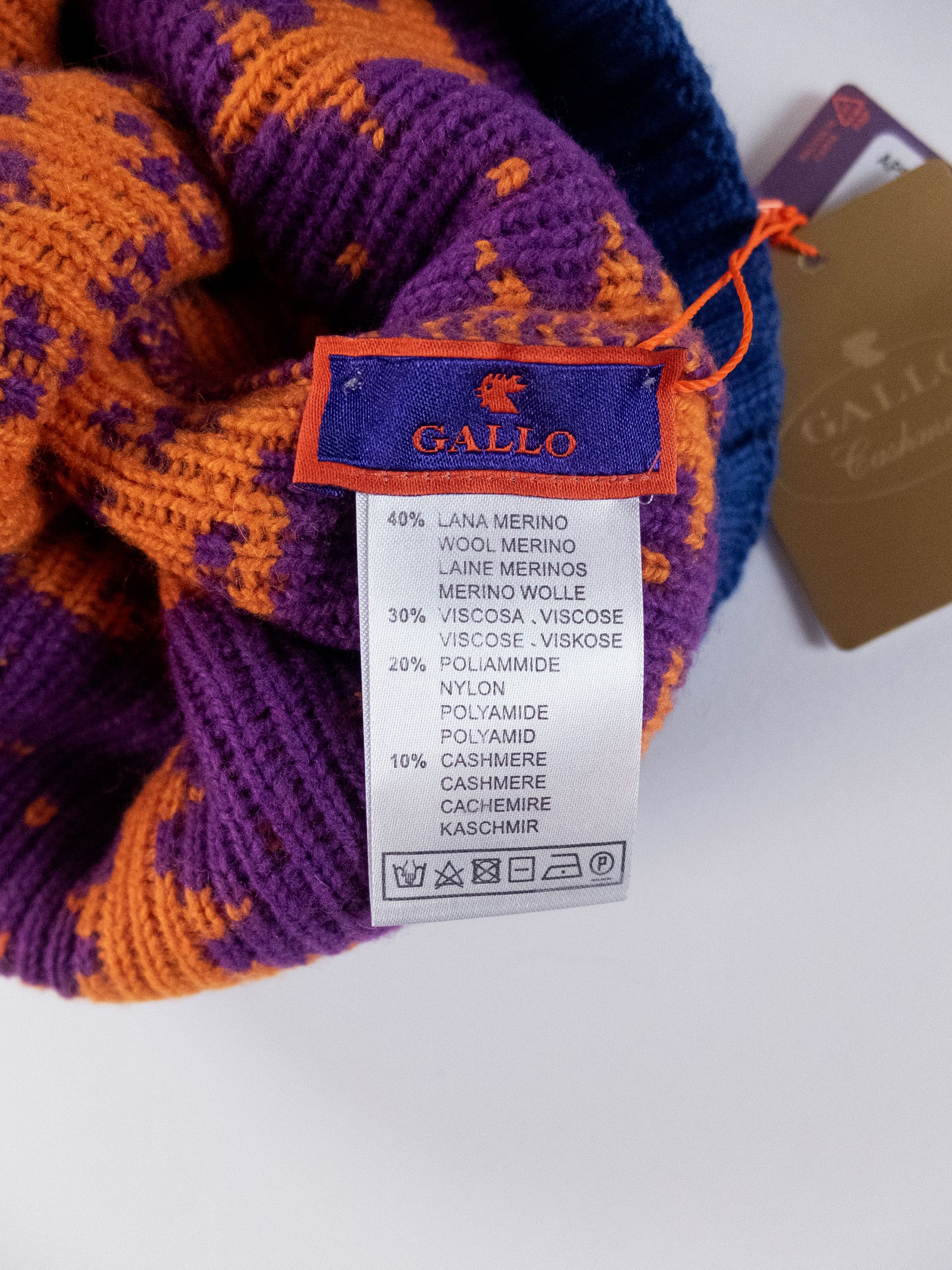 Other GALLO navy blue & purple deer motif wool cashmere beanie Size ONE SIZE - 6 Thumbnail