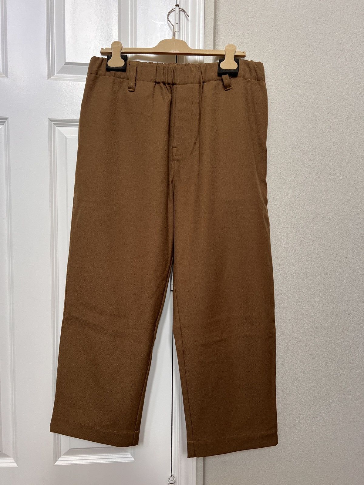 image of Evan Kinori Wool Gaberdine Elastic Pants L in Ochre, Men's (Size 34)