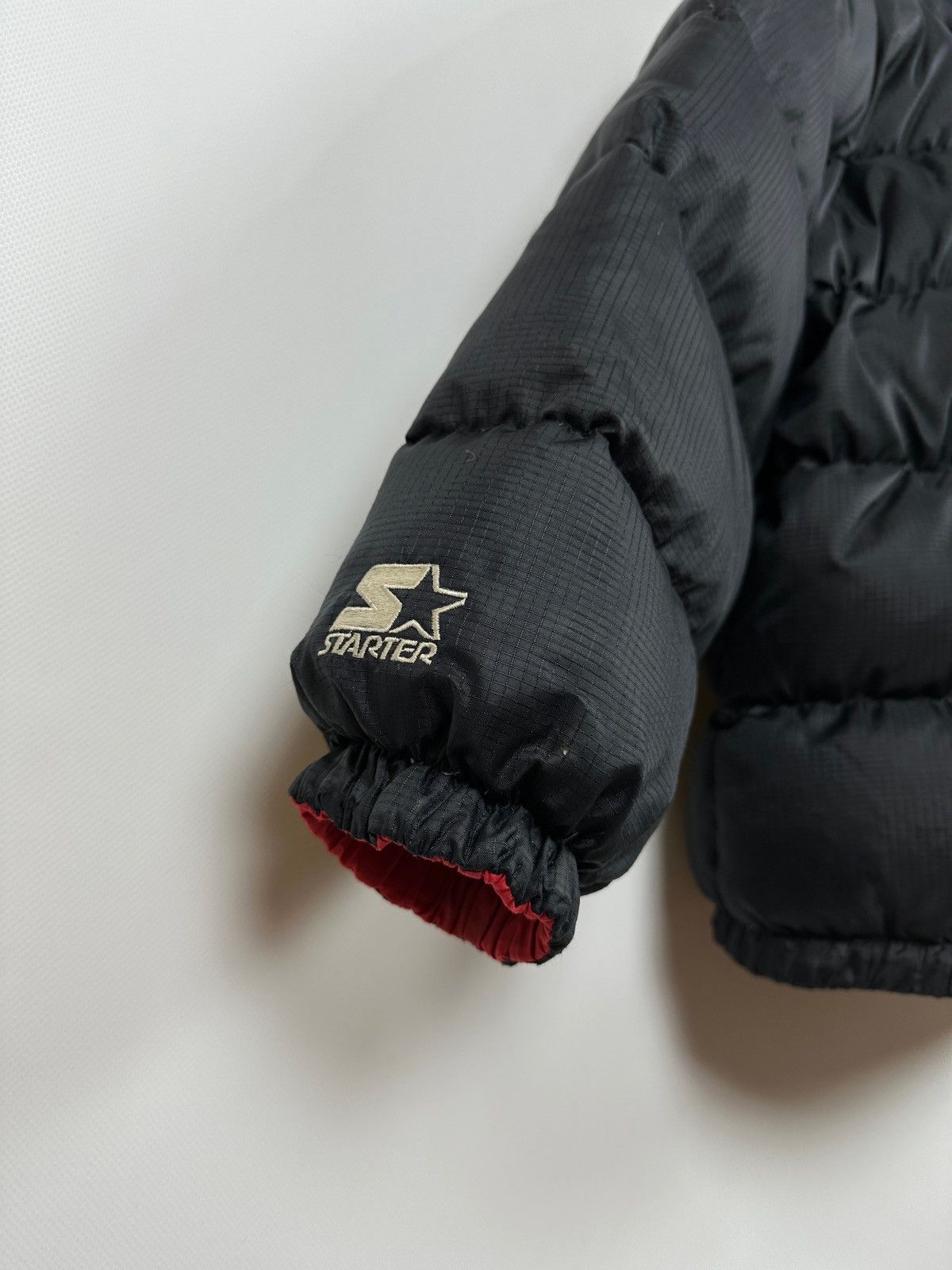 NBA Vintage Chicago Bulls Starter NBA Reversible Puffer Jacket Size US L / EU 52-54 / 3 - 19 Thumbnail
