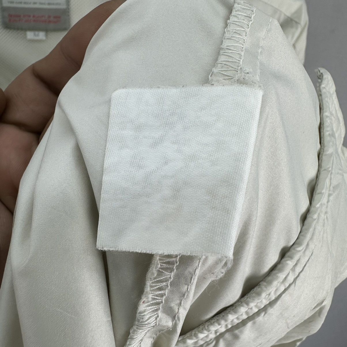 Japanese Brand Vintage 90's First Down Zipper Nylon Light Jacket Size US M / EU 48-50 / 2 - 16 Thumbnail