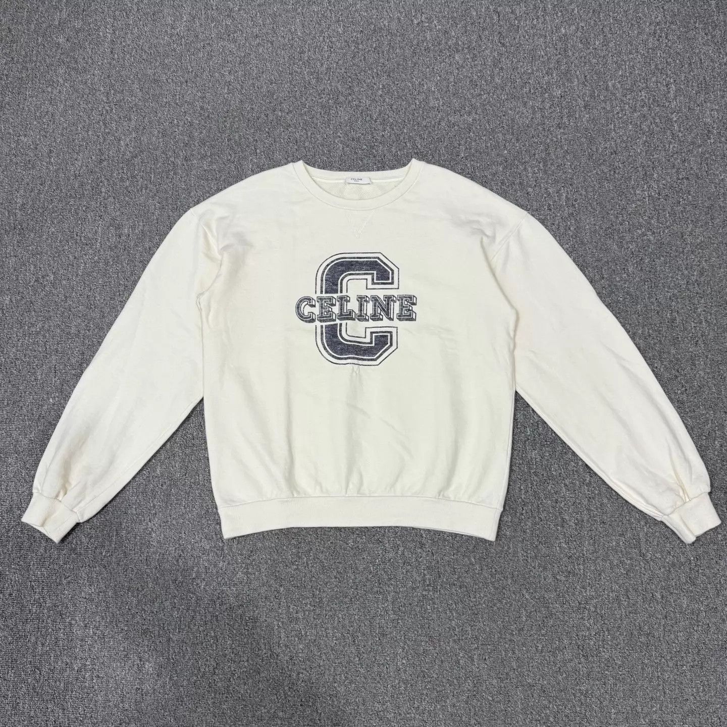 Celine Celine cream white logo sweatshirt S 99 new Size US S / EU 44-46 / 1 - 1 Thumbnail