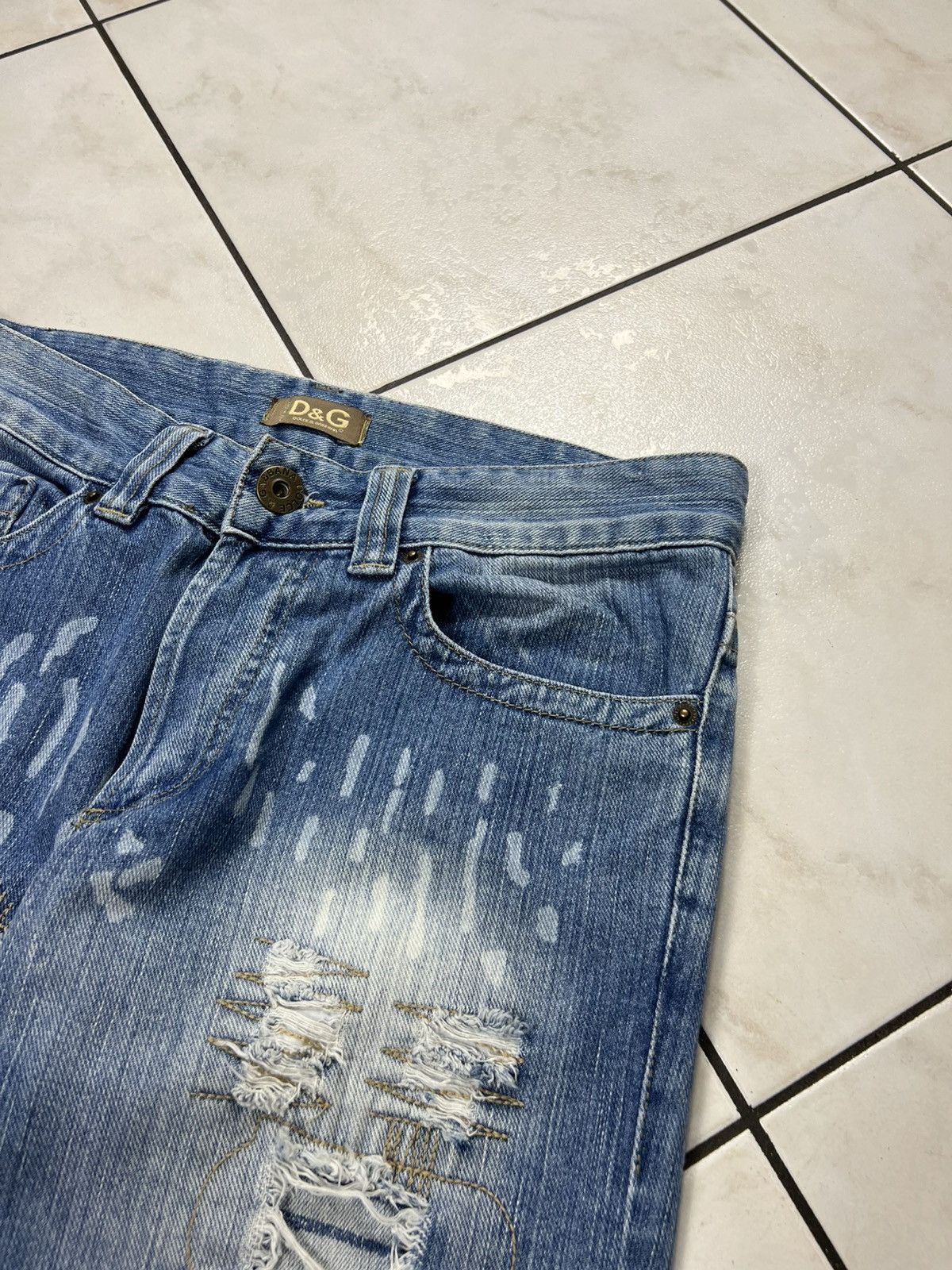 Dolce & Gabbana Vintage Dolce & Gabbana distressed denim y2k painted jeans Size US 31 - 5 Thumbnail