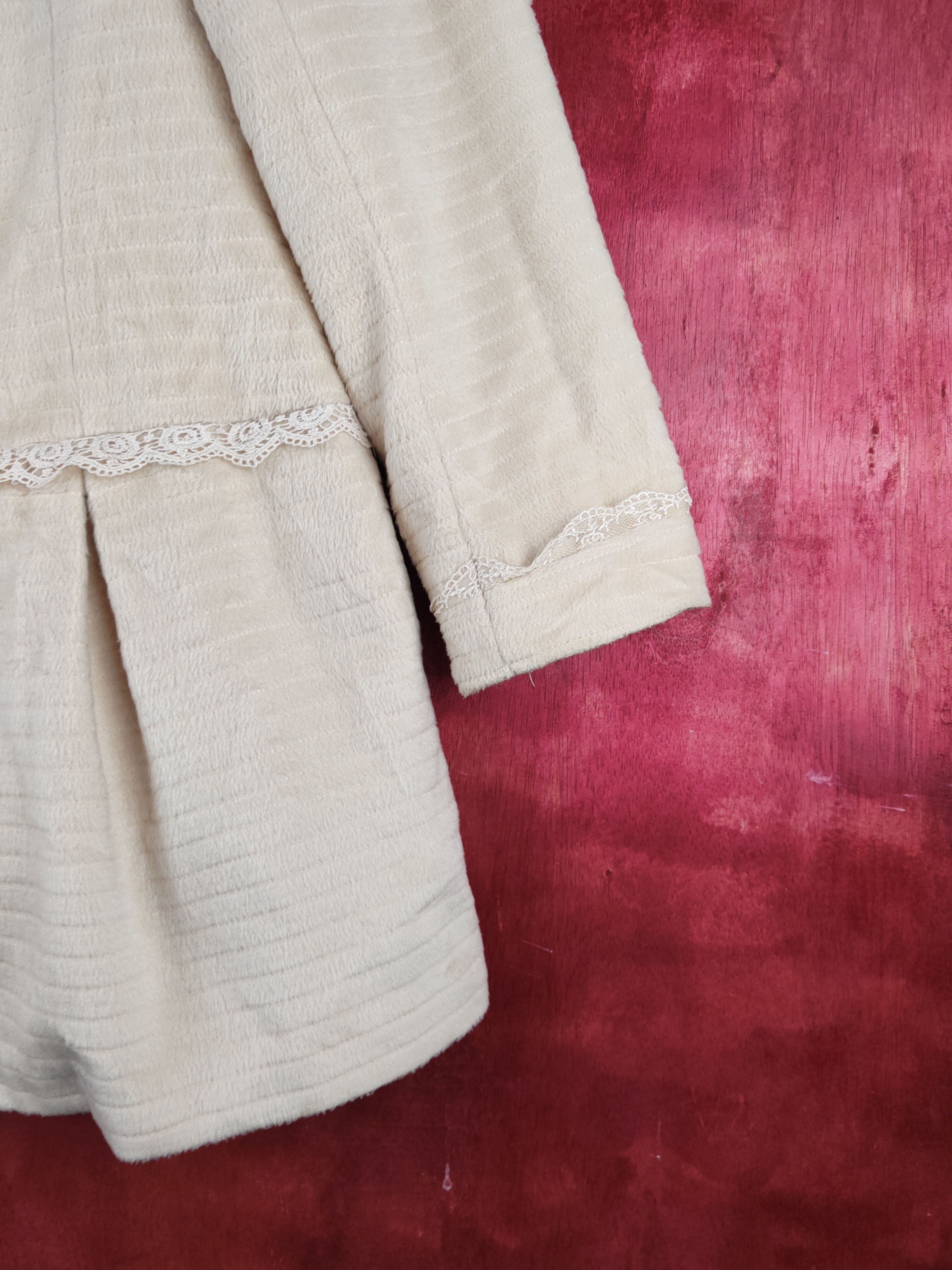 Other Avant garde fashion by Axes Femme Cream Coats Size L / US 10 / IT 46 - 6 Thumbnail