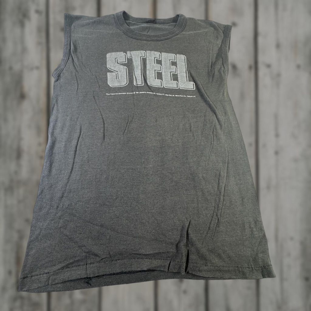 Vintage VINTAGE Heublein Steel T-Shirt Men’s Medium 80s Authentic Gray Graphic Print Sleeveless Liquor Promo Size US L / EU 52-54 / 3 - 1 Thumbnail