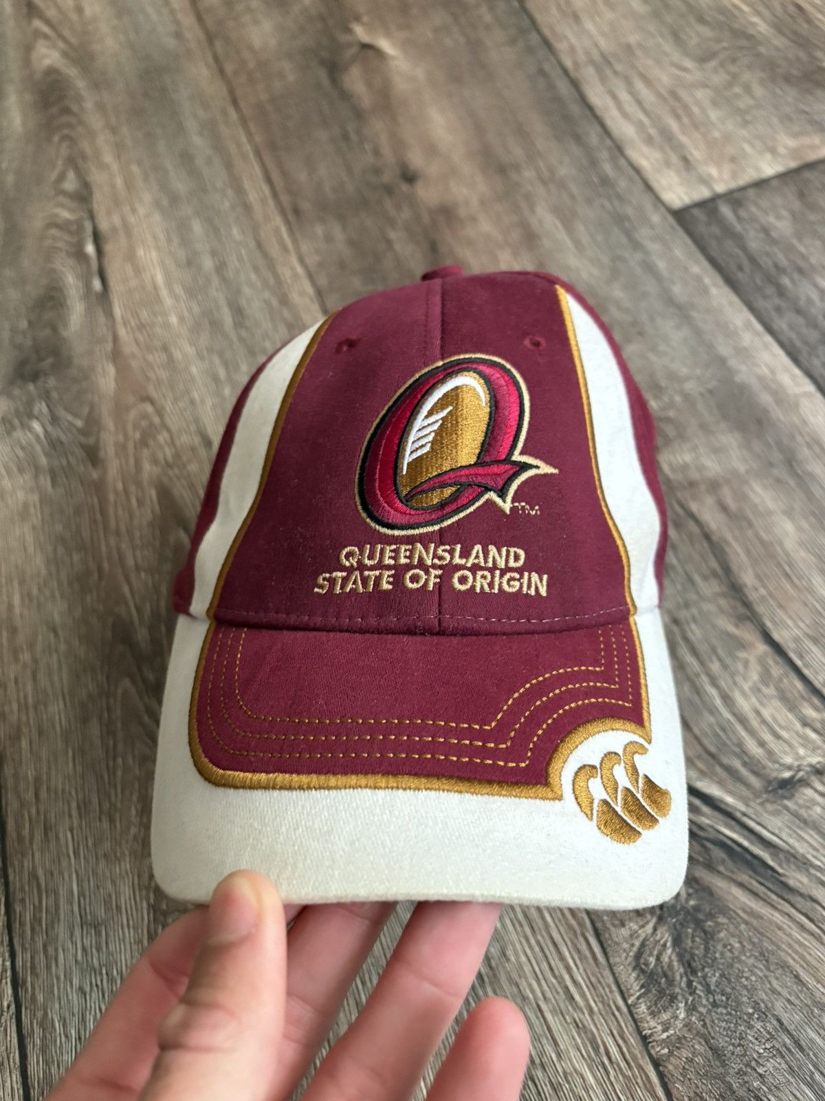 Canterbury of New Zealand × Vintage Queensland State Of Origin Team Vintage Rugby Team Rare Cap Size ONE SIZE - 2 Thumbnail