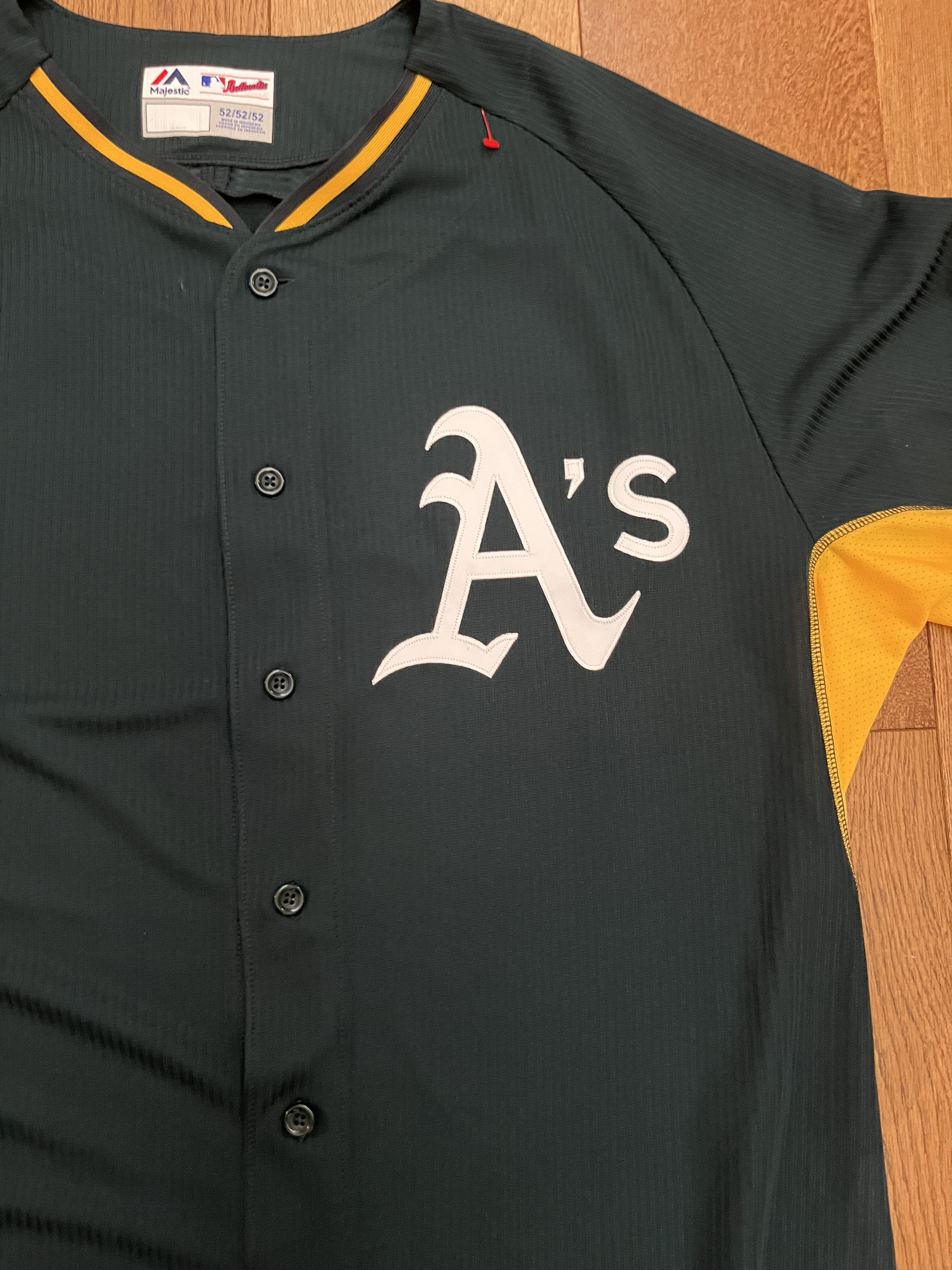 Majestic Vtg 2015 Oakland Athletics A's Majestic Authentic Jersey 52 Size US XXL / EU 58 / 5 - 2 Thumbnail