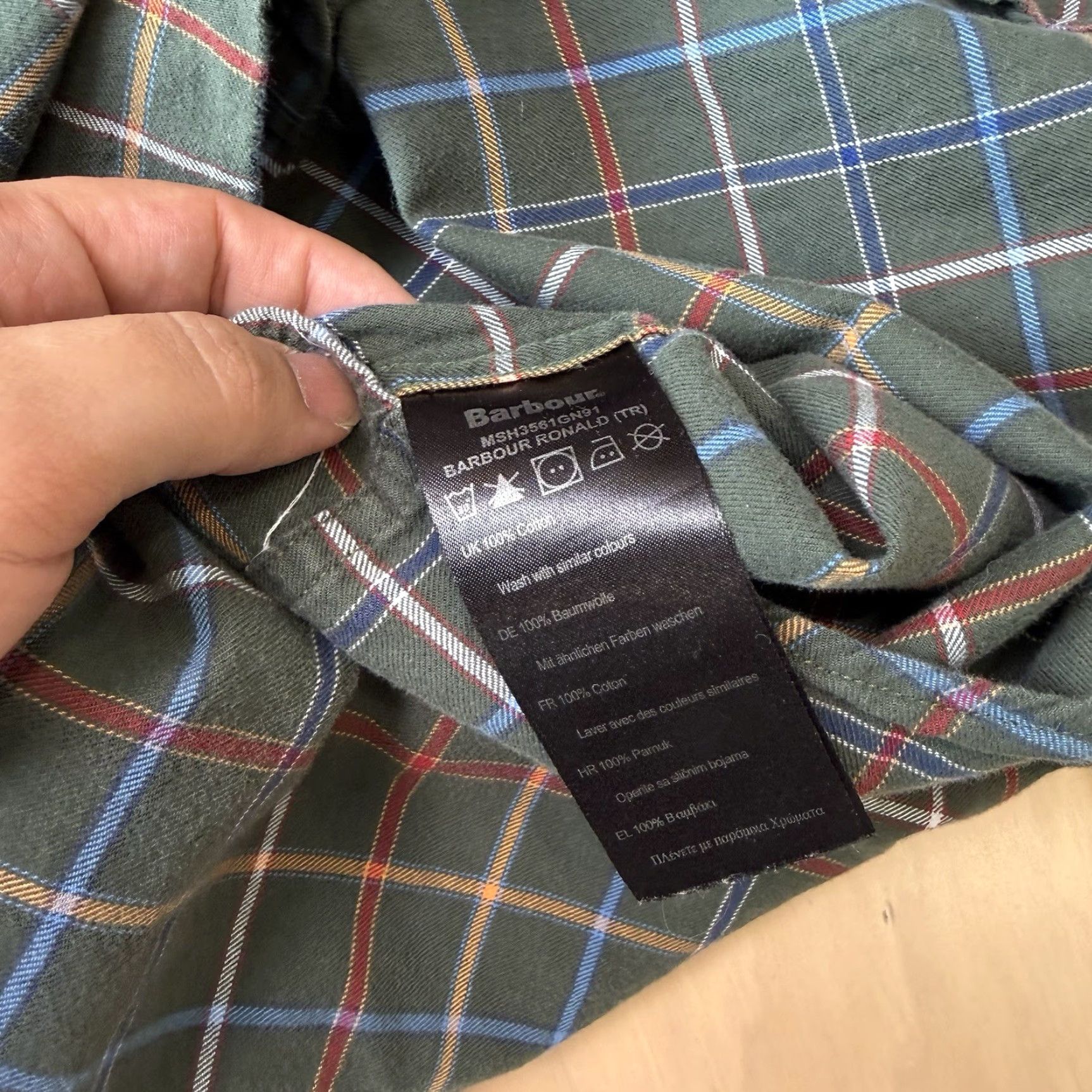 Barbour Barbour Shirt Large Green Plaid Button-Up Mens Vintage? No - Barbour Shirt Large Green Plaid Button-Up Regular Fit Size US L / EU 52-54 / 3 - 7 Thumbnail