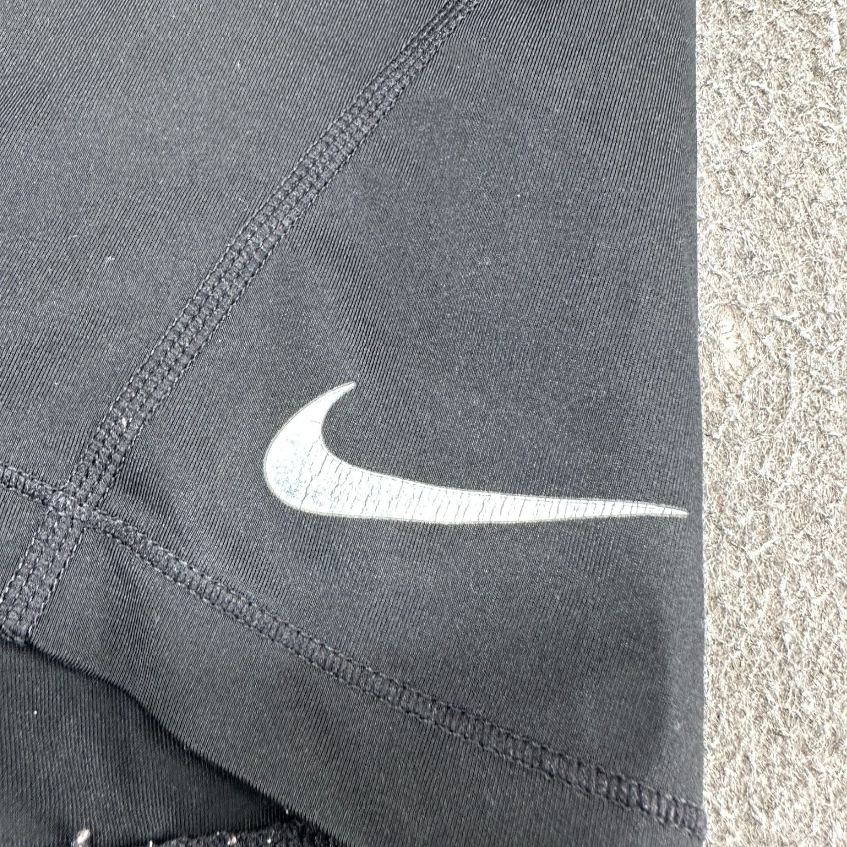 Nike Nike Shorts Womens M Black Pro Spellout Compression Gym Yoga Dri Fit Logo Size 32" / US 10 / IT 46 - 2 Thumbnail