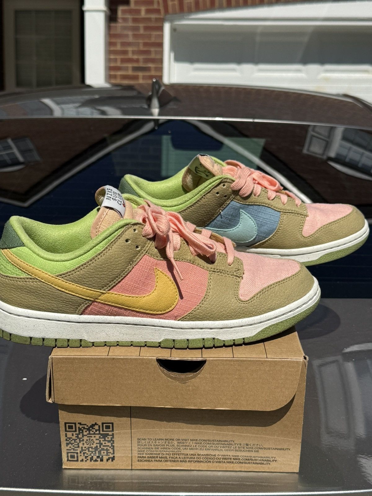 Nike Nike Dunk Low X Sun Club Artic Orange / Sanded Gold Size US 9 / EU 42 - 1 Thumbnail