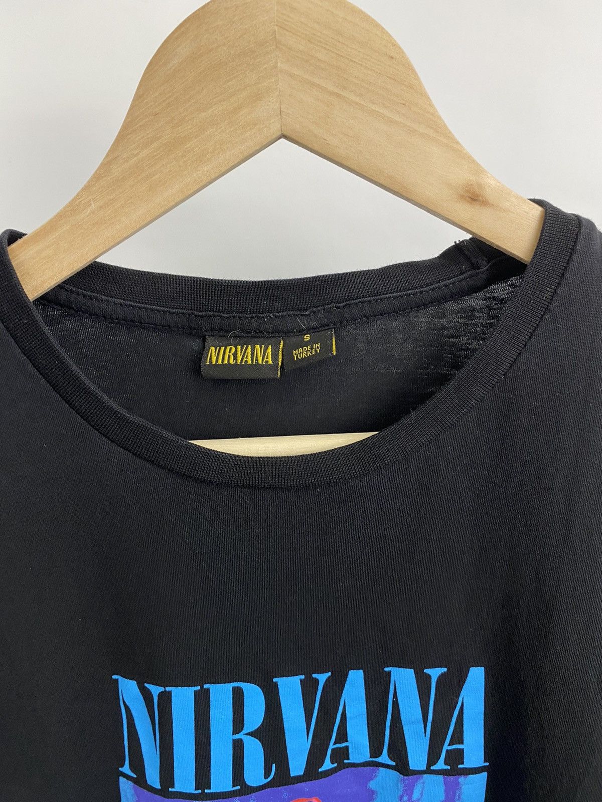 Nirvana 🇺🇸 Y2K Kurt Cobain Nirvana T-Shirt Rare Retro Hype Size US M / EU 48-50 / 2 - 5 Thumbnail
