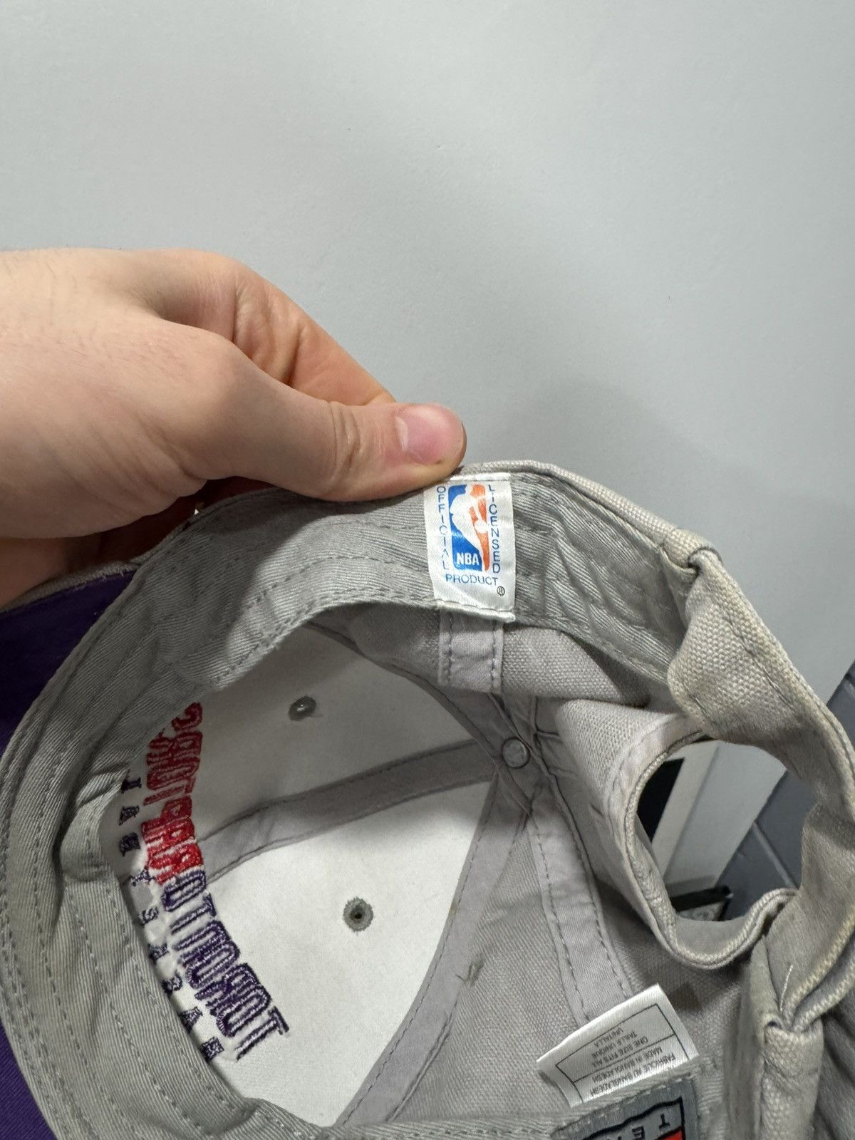 NBA Vintage Nike Mini Swoosh Toronto Raptors hat 90's Size ONE SIZE - 7 Thumbnail