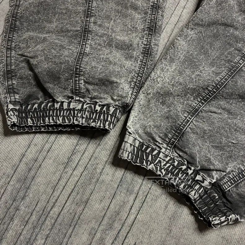 Neighborhood Neighborhood size L Heavy Washed Distressed Casual Tapered Size US 27 - 6 Thumbnail