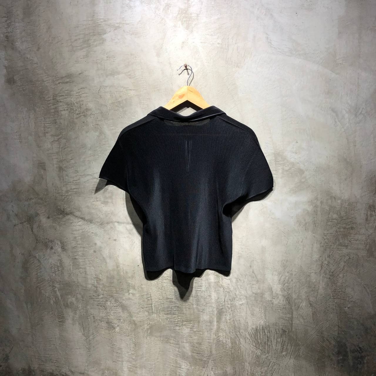 Pleats Please Issey Miyake Issey Miyake Pleats Please cropped Polo shirt Size M / US 6-8 / IT 42-44 - 7 Thumbnail