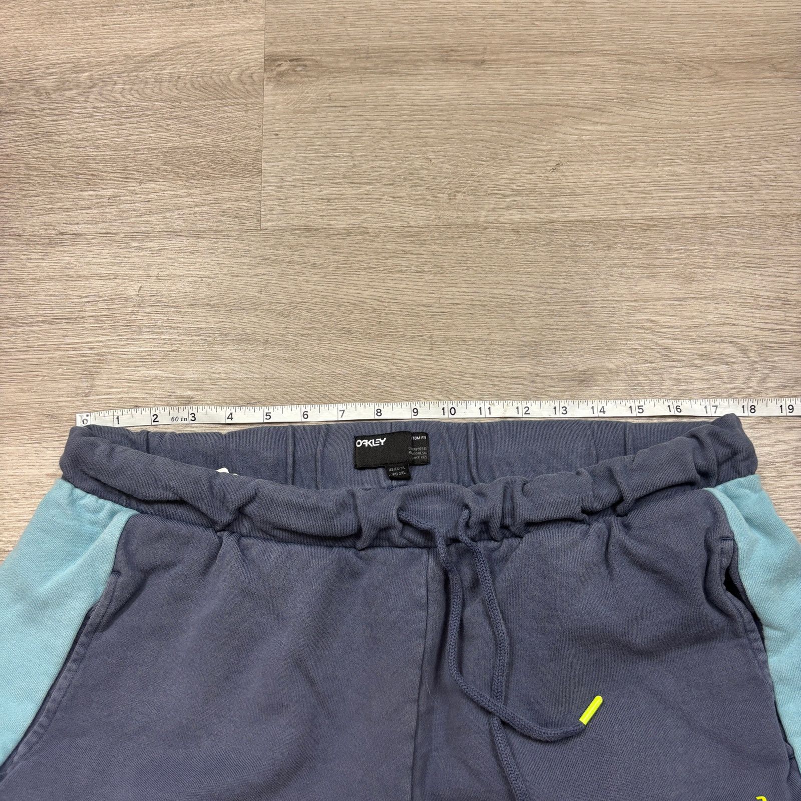 Oakley Oakley Racing Team Pants Custom Fit Joggers Sweatpants XL Size US 35 - 7 Thumbnail