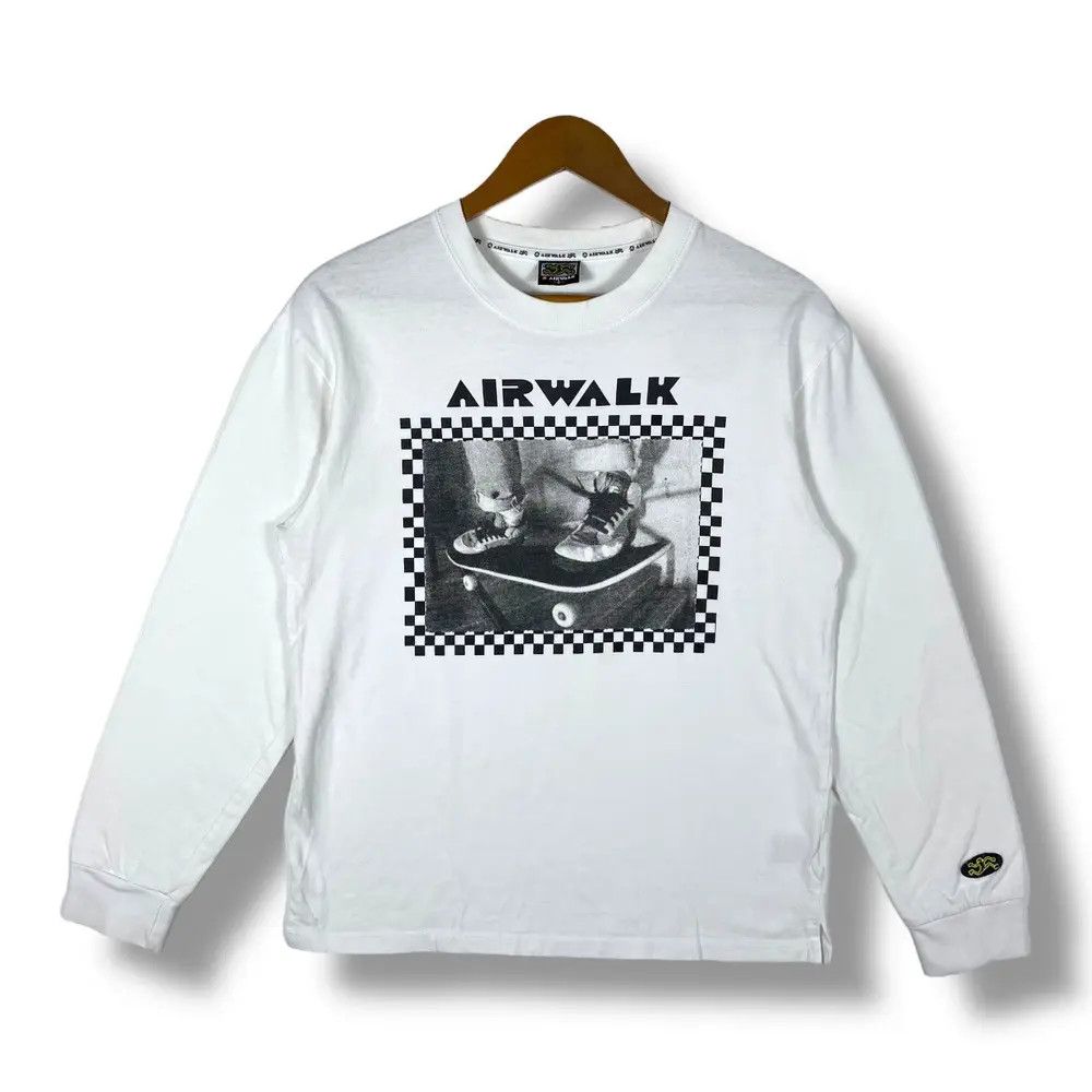 Airwalk Vintage AIRWALK Skater Style Graphic Long Sleeve Tee Shirt Size US S / EU 44-46 / 1 - 1 Thumbnail