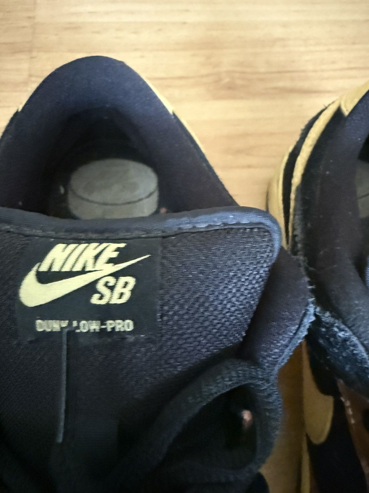 Nike SB 2012 Nike Dunk SB Low Premium OG Black/Tan “Guinness” Size US 7 / EU 40 - 8 Thumbnail