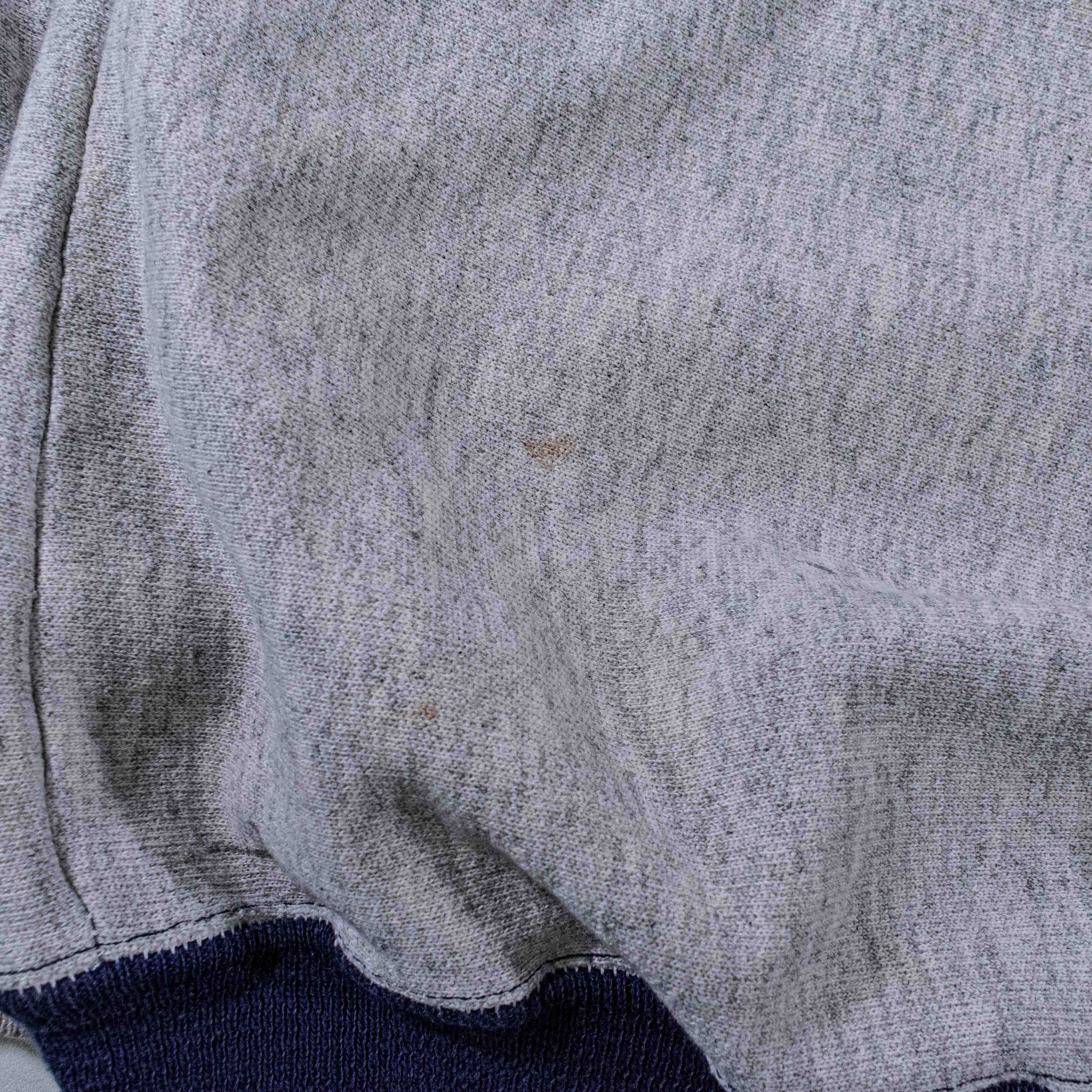 Vintage VTG 90s Notre Dame Sweatshirt The Game Ringer Distressed Size US L / EU 52-54 / 3 - 6 Thumbnail