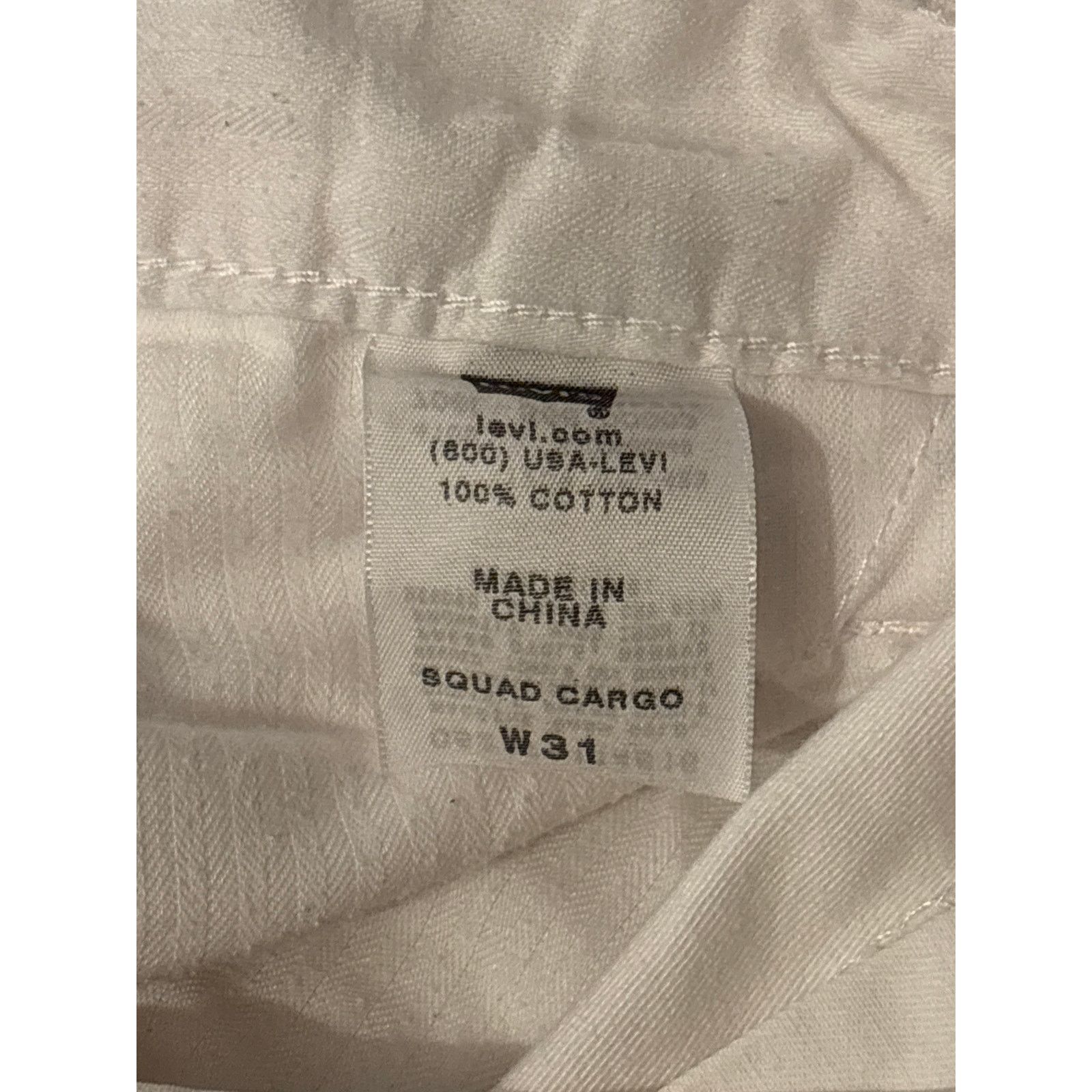Levi's Levi’s White Cargo Shorts Size US 31 - 3 Thumbnail