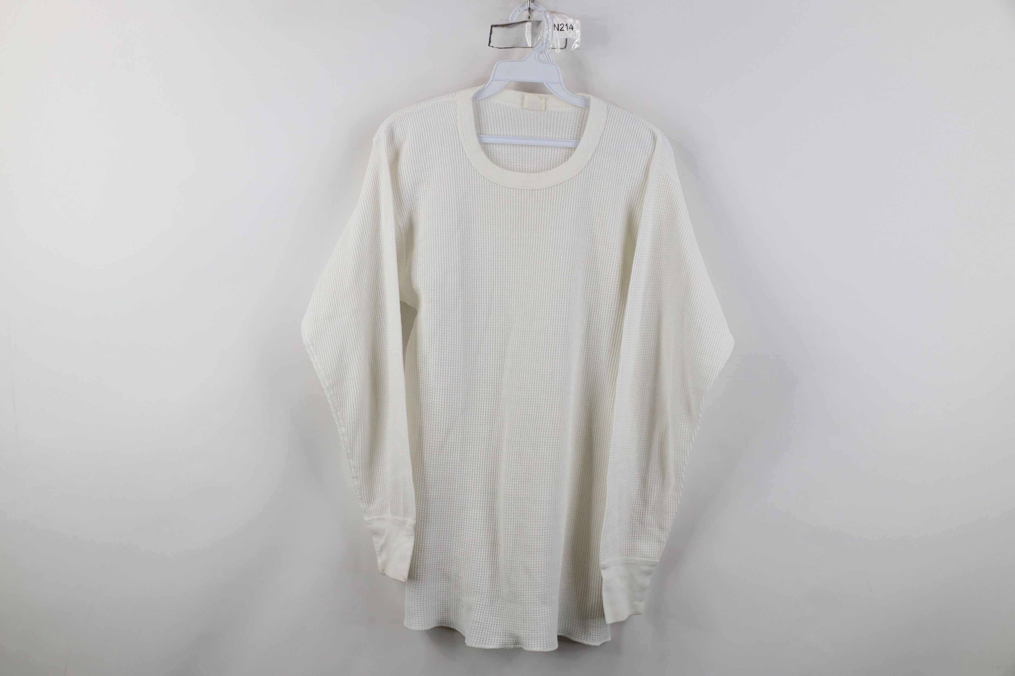 Vintage Vintage 70s Streetwear Knit Long Sleeve T-Shirt White USA Size US XL / EU 56 / 4 - 1 Thumbnail
