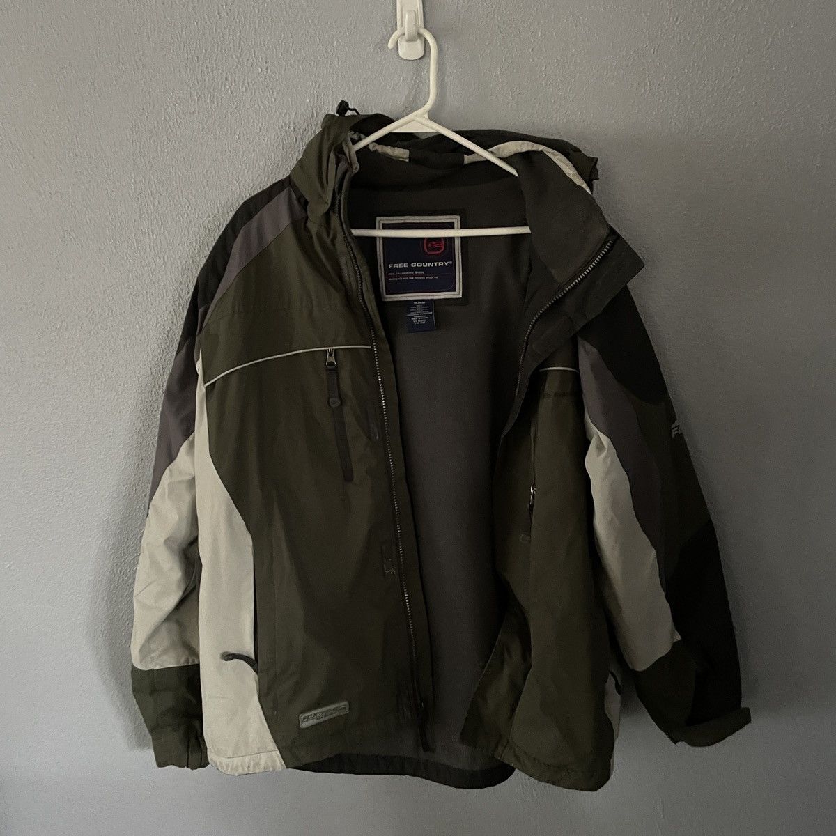Free Country × Vintage Vintage Free Country FXCtreme Green Coat/Parka Men’s Size M Size US M / EU 48-50 / 2 - 1 Thumbnail