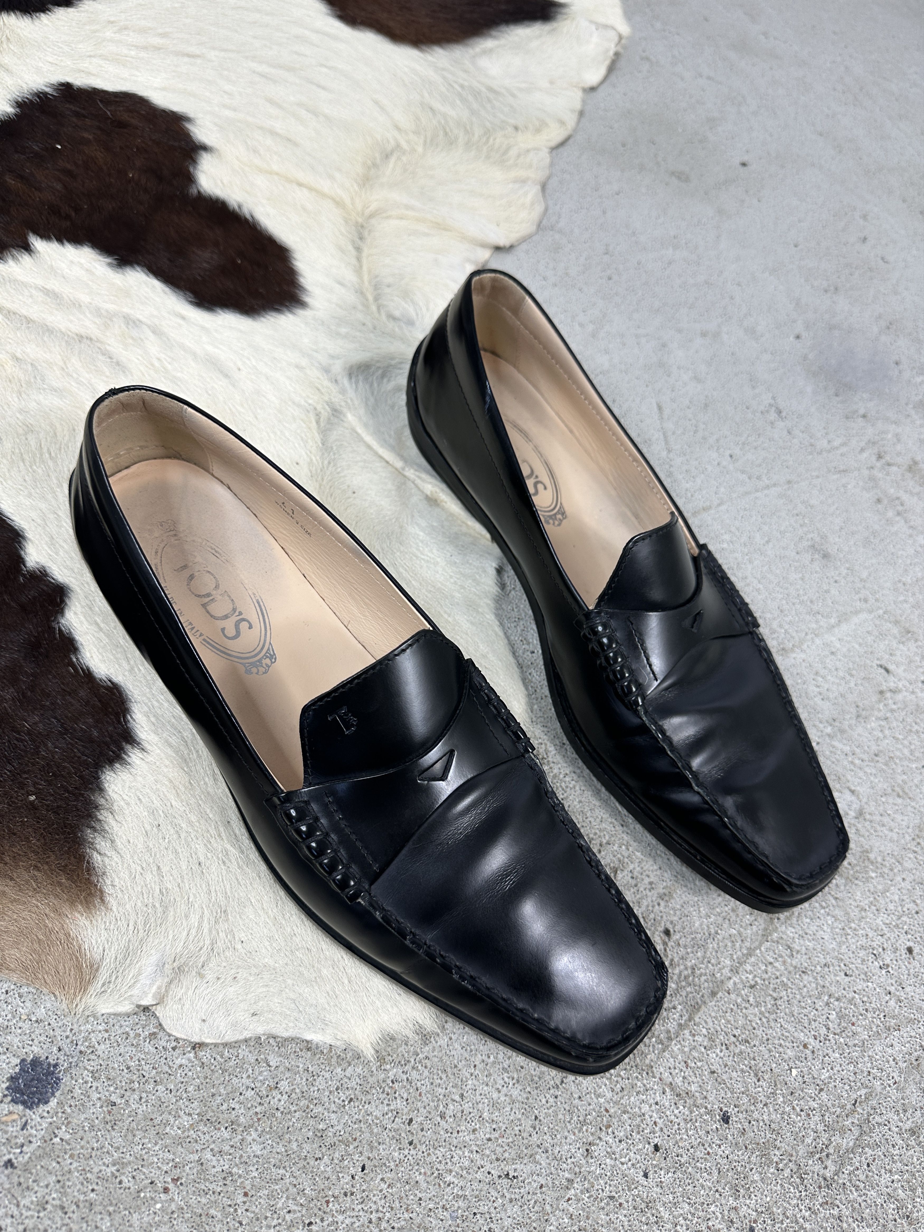 Vintage Avant Garde Y2K Formal Casual TOD’S Loafers