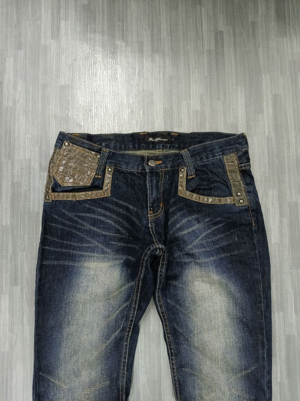Japanese Brand FLARE WASHED ROOT THREE DENIM pANTS Size US 30 / EU 46 - 4 Thumbnail