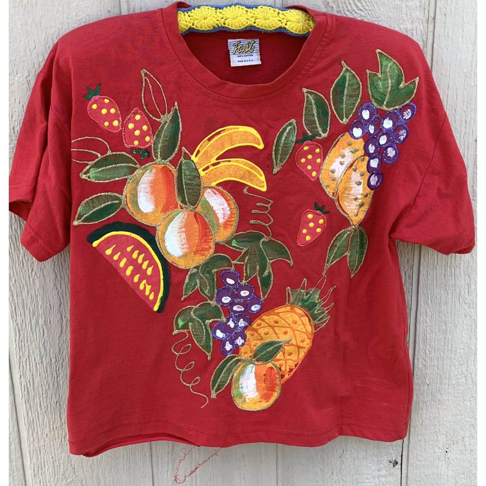 Vintage VINTAGE Fast Fruit Painted Wearable Art Tee T-Shirt One Size Red 1980s 1990s Casual Size ONE SIZE - 5 Thumbnail