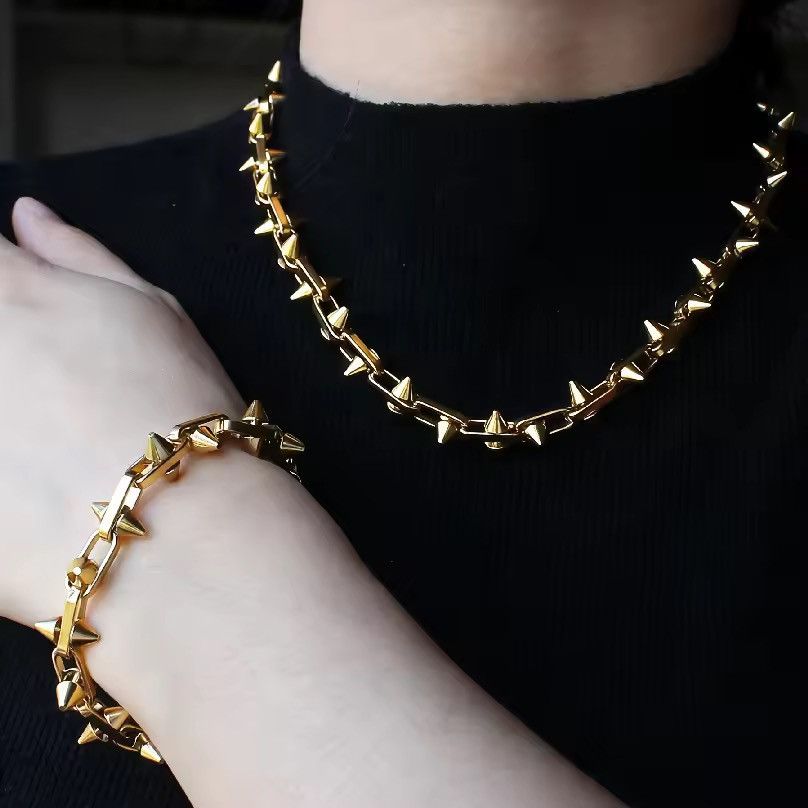 Jewelry Stud Rivet Chain Necklace + Bracelet Size ONE SIZE - 2 Thumbnail
