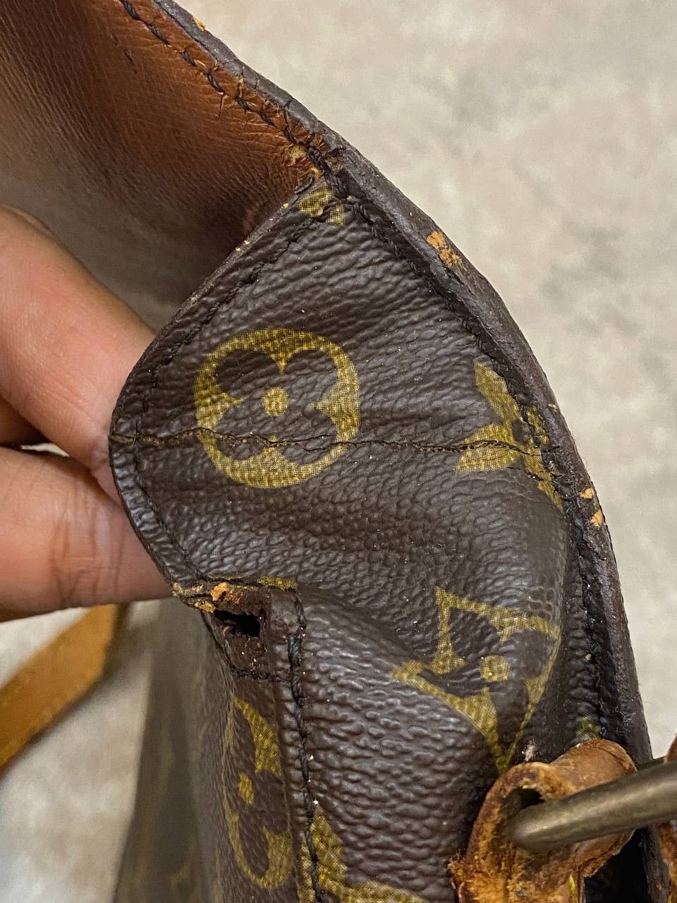 Louis Vuitton Louis Vuitton Monogram Saint Cloud PM Cross Body Bag Size ONE SIZE - 10 Thumbnail