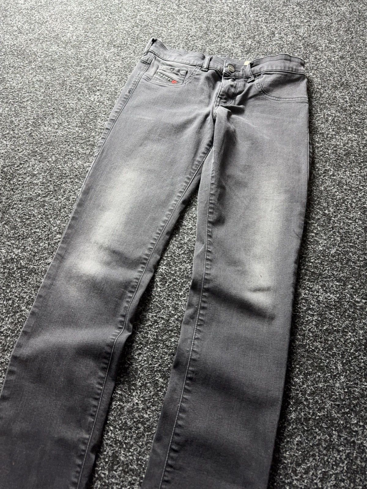 Diesel 00s Diesel LIVER-S Super Slim Grey Faded Denim Skinny Fit Size 28" / US 6 / IT 42 - 5 Thumbnail