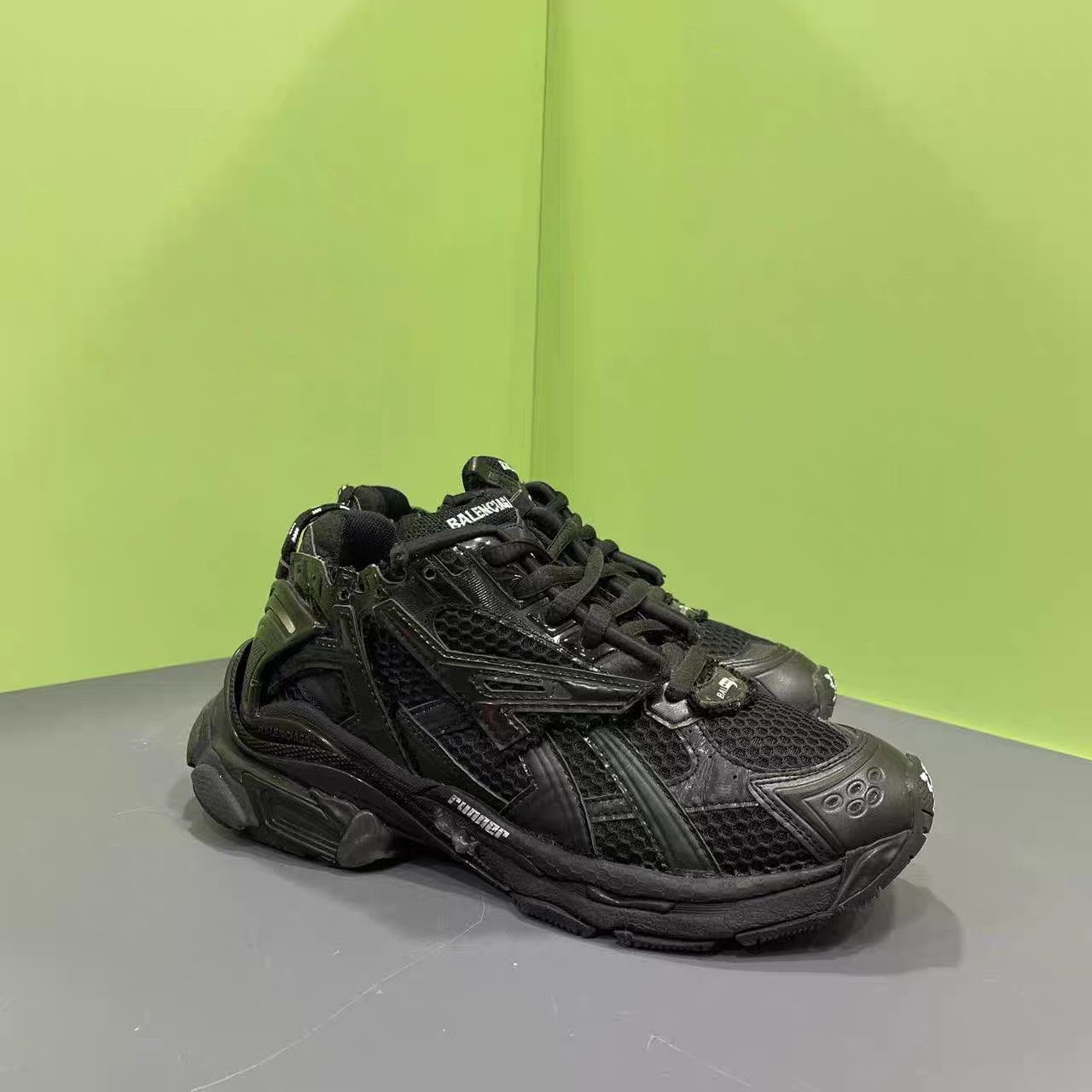 Balenciaga Balenciaga Runner Sneakers K15 Size US 7 / IT 37 - 3 Thumbnail