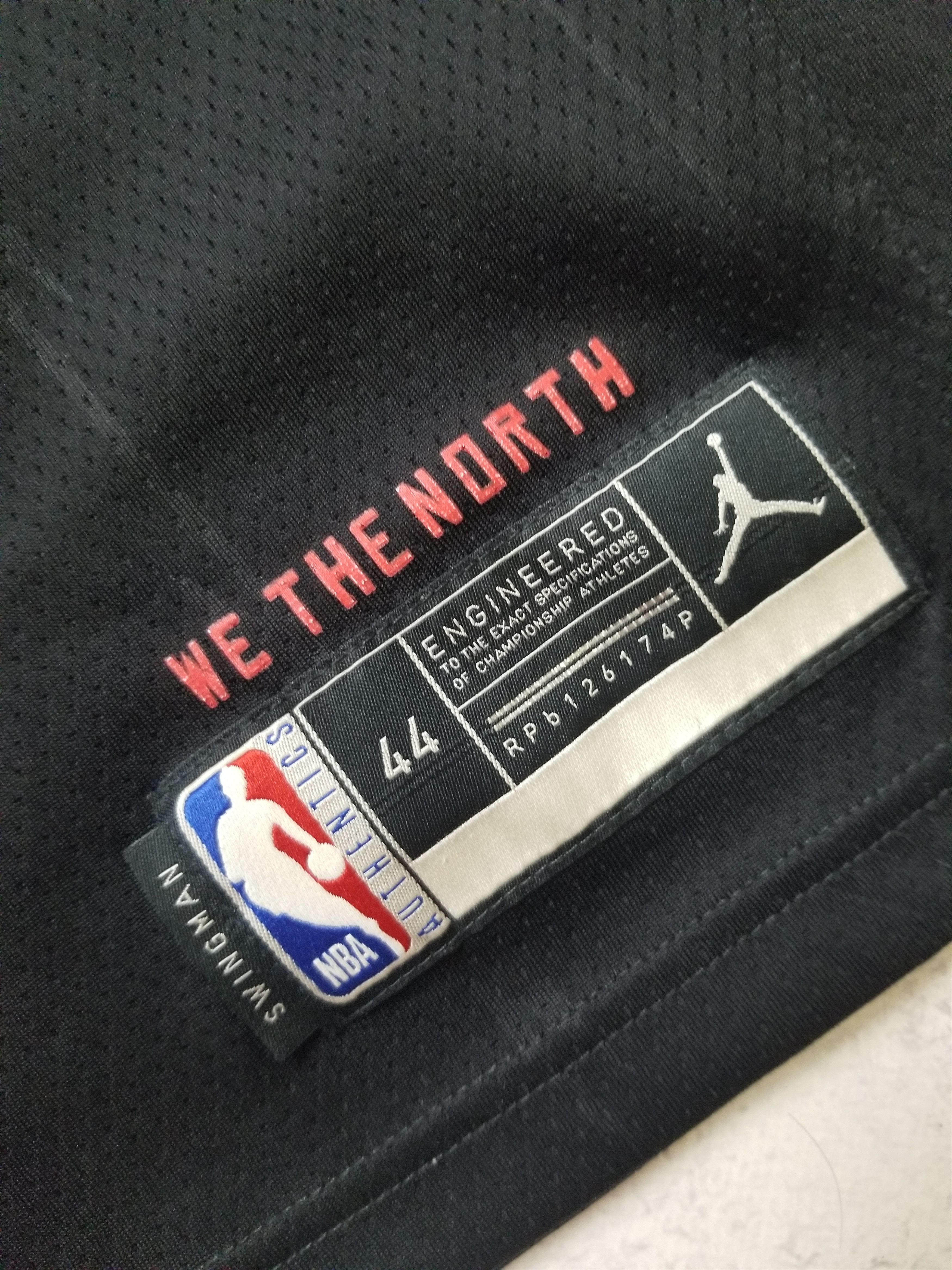 Jordan Brand Kyle Lowry Toronto Raptors Nike Jordan STATEMENT Jersey Size US M / EU 48-50 / 2 - 12 Thumbnail