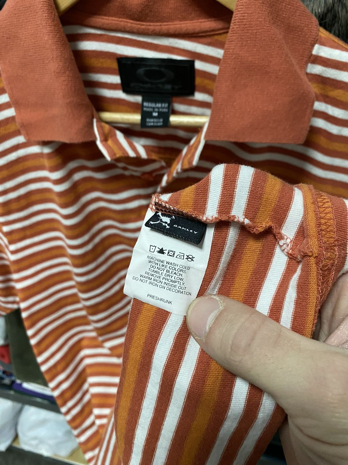 Oakley Vintage Oakley Polo T-shirt Mini Logo Striped tee y2k Size US M / EU 48-50 / 2 - 6 Thumbnail