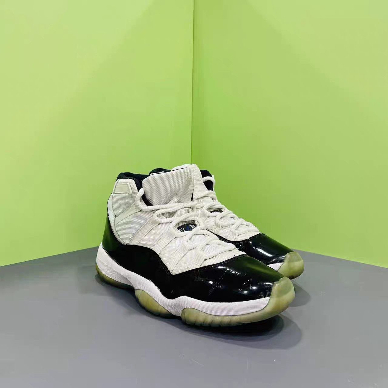 Jordan Brand Air Jordan 11 Concord K15 Size US 11 / EU 44 - 1 Thumbnail