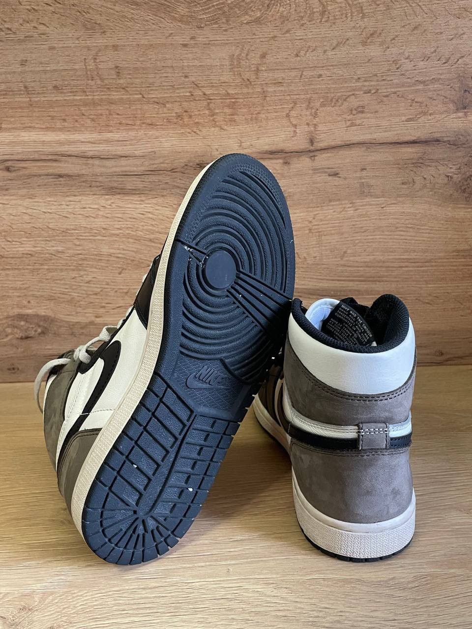 Nike Nike Air Jordan 1 Retro High OG Dark Mocha Size 38 Size US 5.5 / EU 38 - 5 Thumbnail